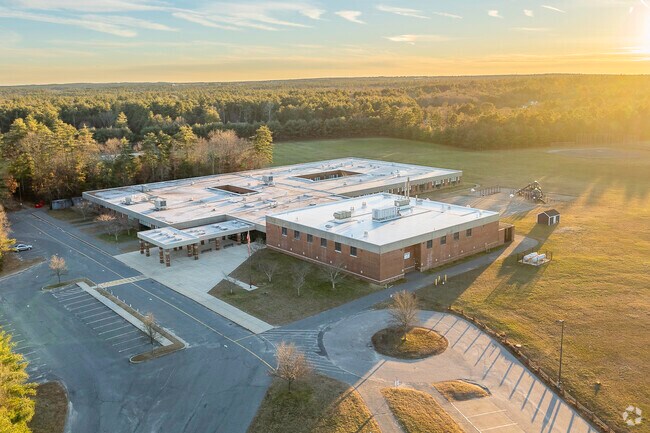 George R Austin Intermediate School: Specialized education for diverse needs.