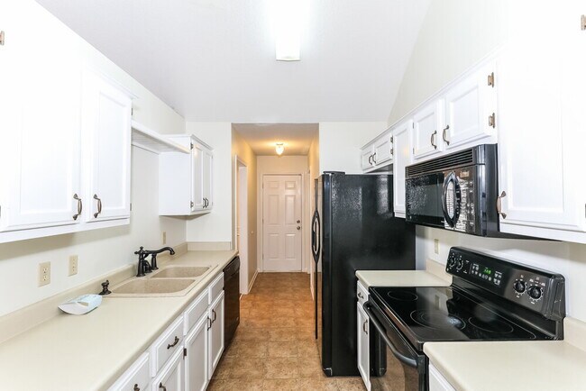 4005 Eagle Ridge Ln, Memphis, TN 38135 - photo 7