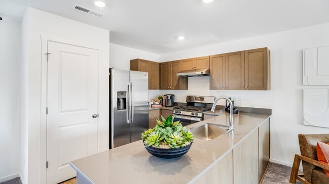 964 NE Cobblestone Ct, Prineville, OR 97754 - photo 2