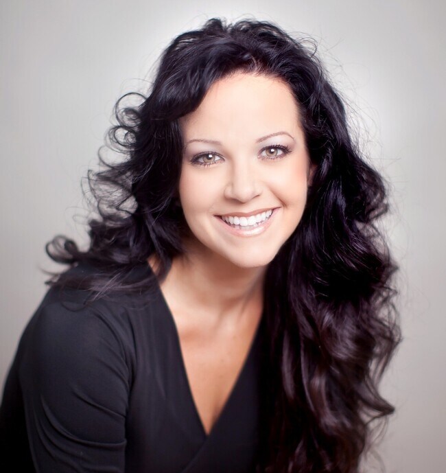 Nicole Gillespie