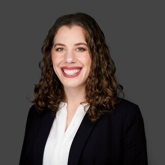 Danielle Buschur