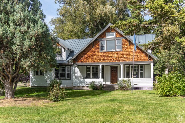 Gallatin Gateway's craftsman homes offer a blend of historic character and modern comfort.