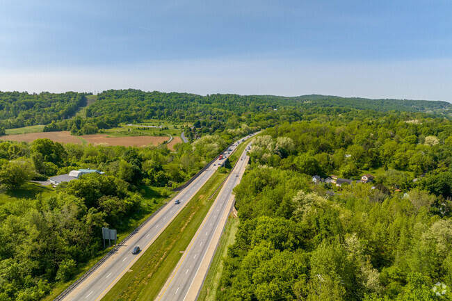 Residents of Glendon have easy access to route 78 for their daily commutes.