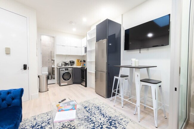 317 E 78th St unit FL4-ID1021972P, New York, NY 10075 - photo 6