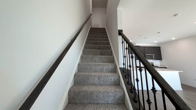 2237 Riesling Rd, Oswego, IL 60543 - photo 6