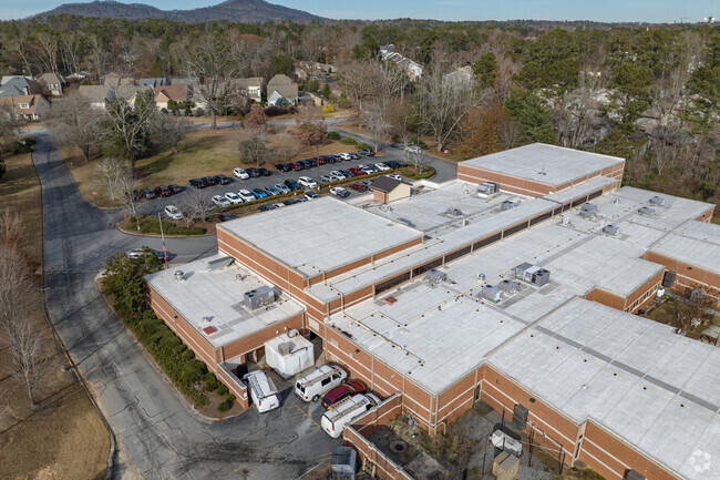 AL Burruss Elementary School has an 11 to 1 student-teacher ratio.