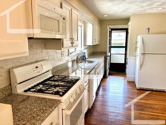 32 Irvington Rd, Somerville, MA 02144