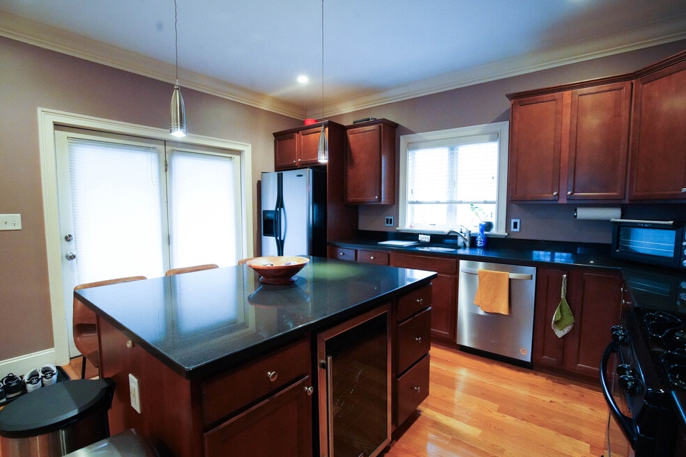 95 Dix St unit 2, Dorchester, MA 02122 - photo 1