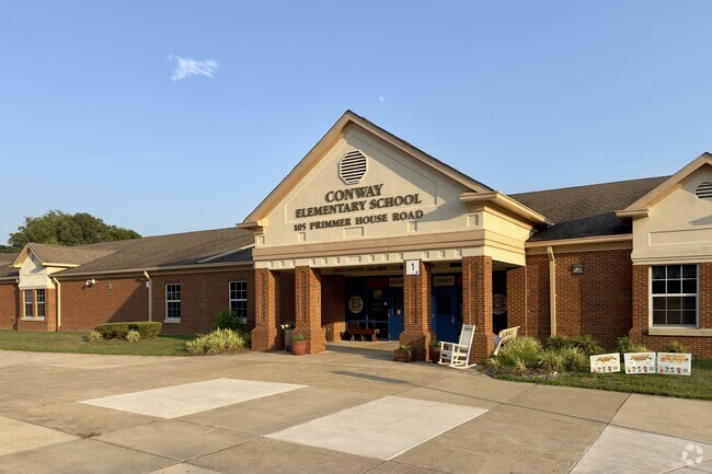 Conway Elementary School serves the community of Fredericksburg.