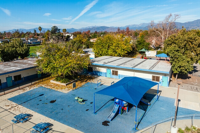San Antonio Elementary School offers playgrounds for all ages.
