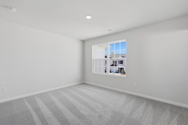 167 Plumtree Ct, King, NC 27021 - photo 2