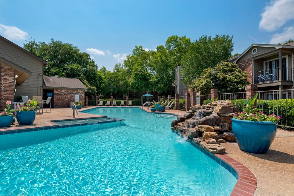 Pear Orchard Apartments, Ridgeland, MS 39157 - photo 1