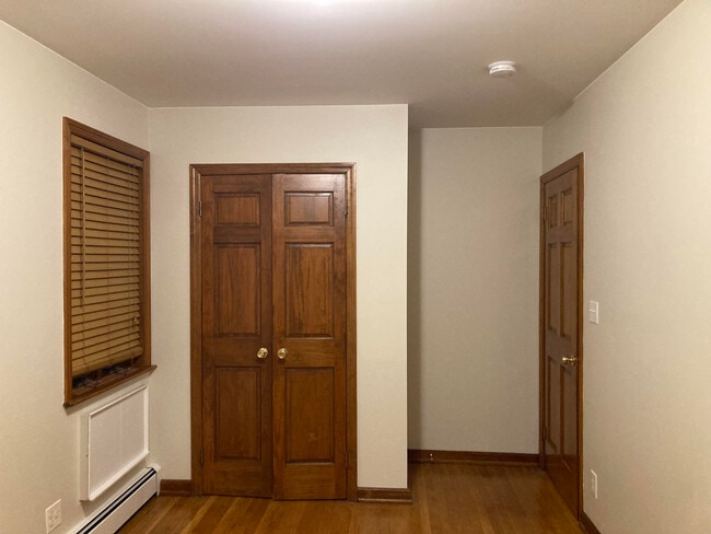 6063 60th Ln unit 3, Maspeth, NY 11378 - photo 7