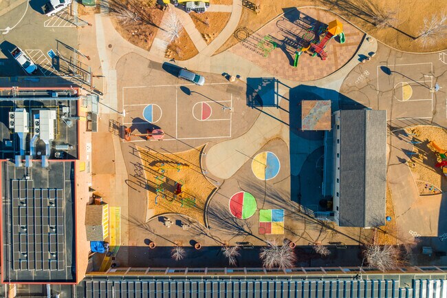 Denver Green School is a public pre-K, elementary & middle school in Washington Virginia Vale.