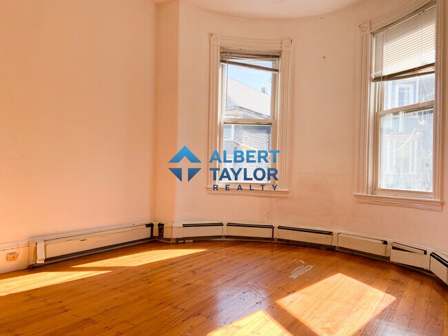 13 Sachem St unit 1, Roxbury Crossing, MA 02120 - photo 5