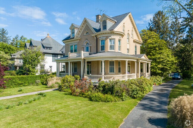 Victorian-style homes on large lots can be found in College Park.