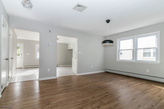 216 Holly St unit A, Cranford, NJ 07016 - photo 5