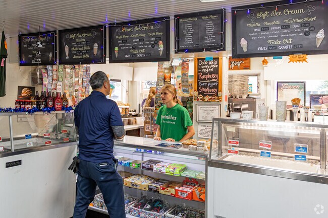 Whether it’s a casual scoop or a special dessert, ice cream is a popular treat that brings the High Bridge community together, especially on summer evenings.
