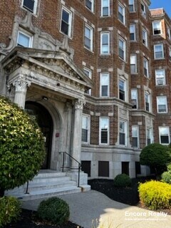 1175 Boylston St unit 30, Boston, MA 02215 - photo 1