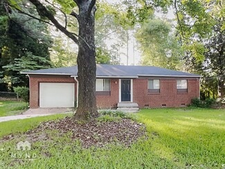 5906 Pineglen Ct, Riverdale, GA 30296