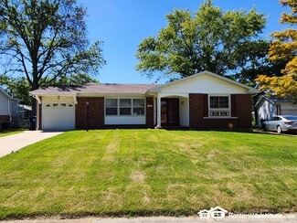 3125 Brookshire Dr, Florissant, MO 63033
