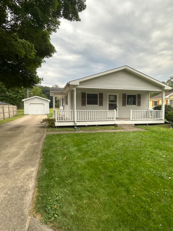 505 S Apple Rd, Osceola, IN 46561