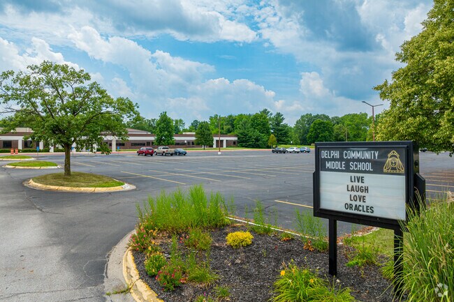 Delphi Community Middle School receives an overall Niche grade of B.