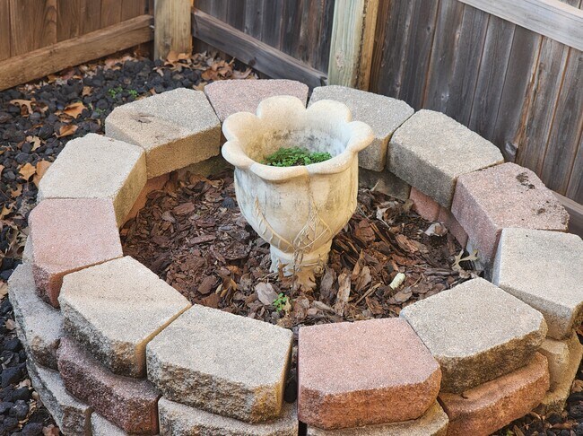 14427 N Pennsylvania Ave unit 24D, Oklahoma City, OK 73134 - photo 4