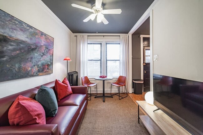 3551 N Janssen Ave unit ID1360072P, Chicago, IL 60657 - photo 3