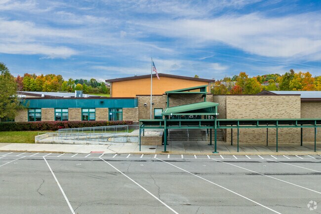 Slippery Rock Area Elementary School is a fun and safe place for students to learn.