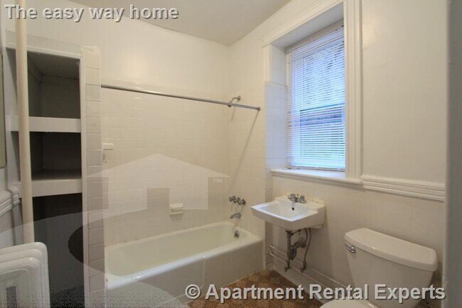 29 Park Dr unit 19, Boston, MA 02215 - photo 5