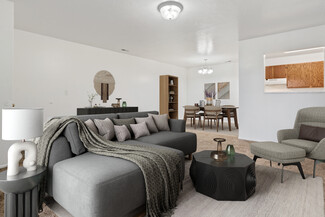 1125 N Main St, Layton, UT 84041