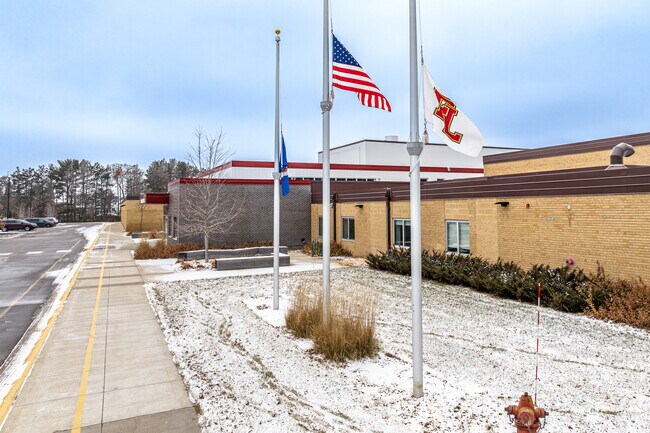 Lino Lakes Elementary is part of the Forest Lake Area School District.