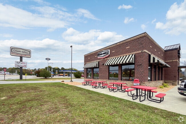Char-Grill and other great dining options are easy to get to nearby for Ingrams residents.