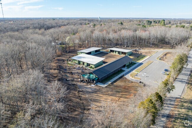 Amare Montessori is located on 21 wooded acres in Clarksville, Tennessee.