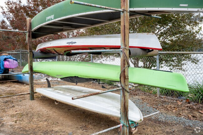 Kayaking and canoeing are popular pastimes at Salem Lake Park.