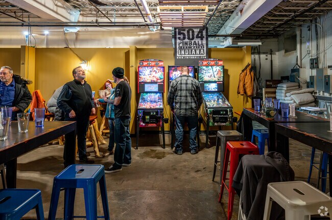 Memorial Park residents can stop in to Summit City Brewerks for a pint and some pinball.