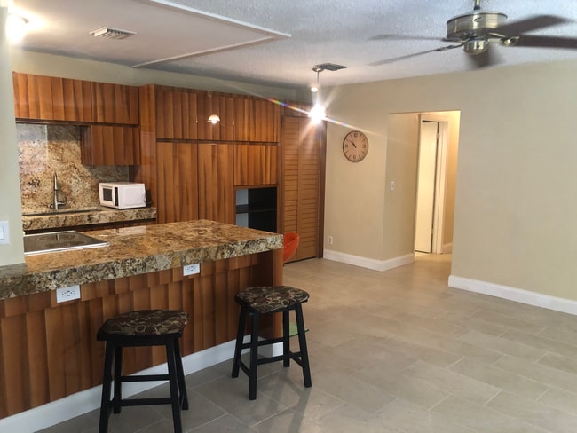 3013 Albatross Rd unit 2, Delray Beach, FL 33444 - photo 4