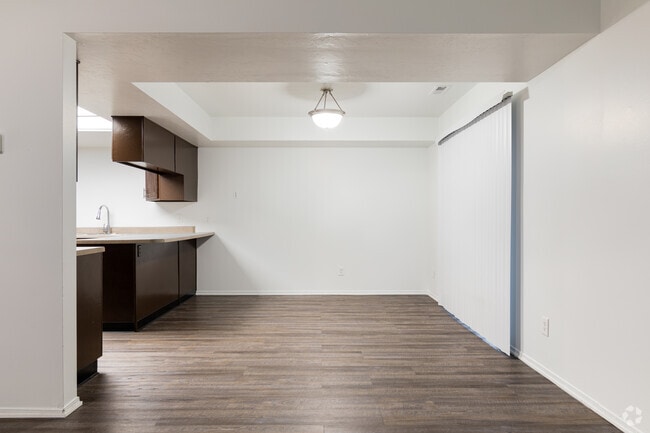 Boulder Hollow, Salt Lake City, UT 84121 - photo 4