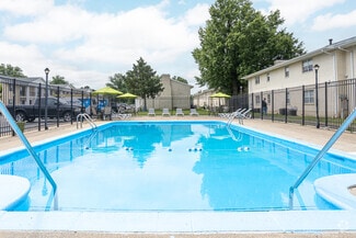 1165 Shiloh Square, Evansville, IN 47714