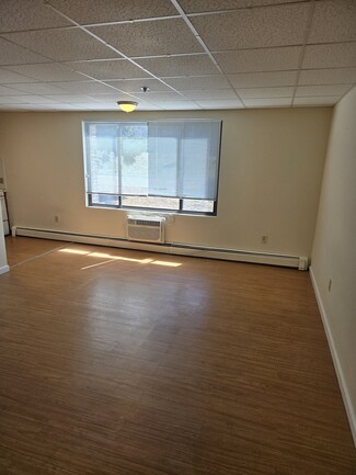 90 Sutton St Unit 5A, North Andover, MA 01845