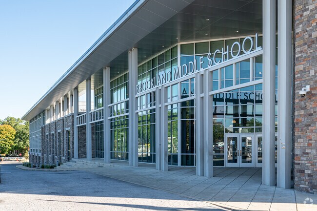 Brookland Middle School is a top rated school on Michigan Ave NE near Catholic University.