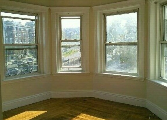 152 Kelton St unit 35, Allston, MA 02134 - photo 2