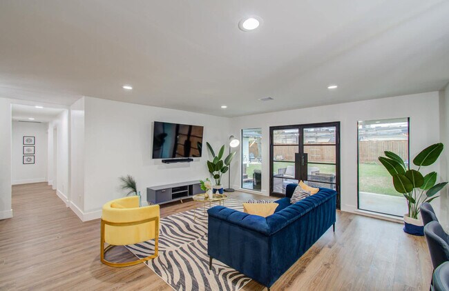 5407 Ariel St unit ID1045256P, Houston, TX 77096 - photo 7