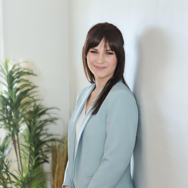 Agent Photo
