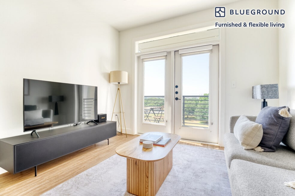 1401 Art Dilly Dr unit FL4-ID71, Austin, TX 78702 - photo 1