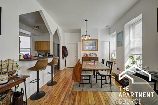 2730 W Chase Ave Unit 2F, Chicago, IL 60645