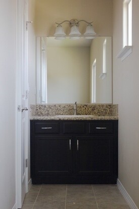 700 Bush Ave unit 106, Clovis, CA 93612 - photo 6