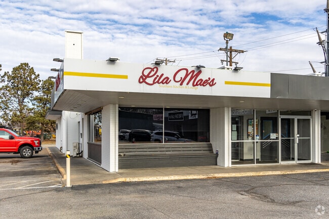 Enjoy delicious food at Lila Mae’s Southern Kitchen & Lounge near Antelope Park.