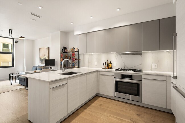 1427 Rhode Island Ave NW unit 503, Washington, DC 20005 - photo 4